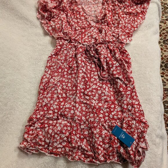 Cupshe Red & White Romper - Picture 2 of 2